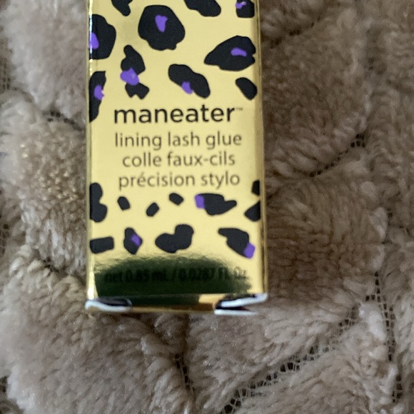 TARTE Maneater lining lash glue. NIB / NEW / UNUSED. - Picture 2 of 5